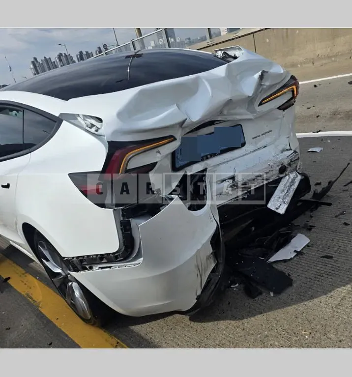 Photo 2 of 6: 2024 Tesla Model 3 Long Range — Korean insurance auction