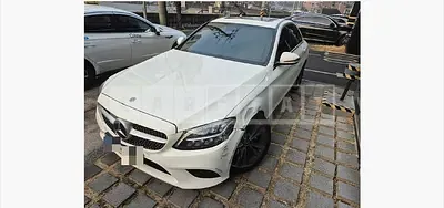 Photo 1 of 14: 2019 Mercedes-Benz C220 d — Korean insurance auction