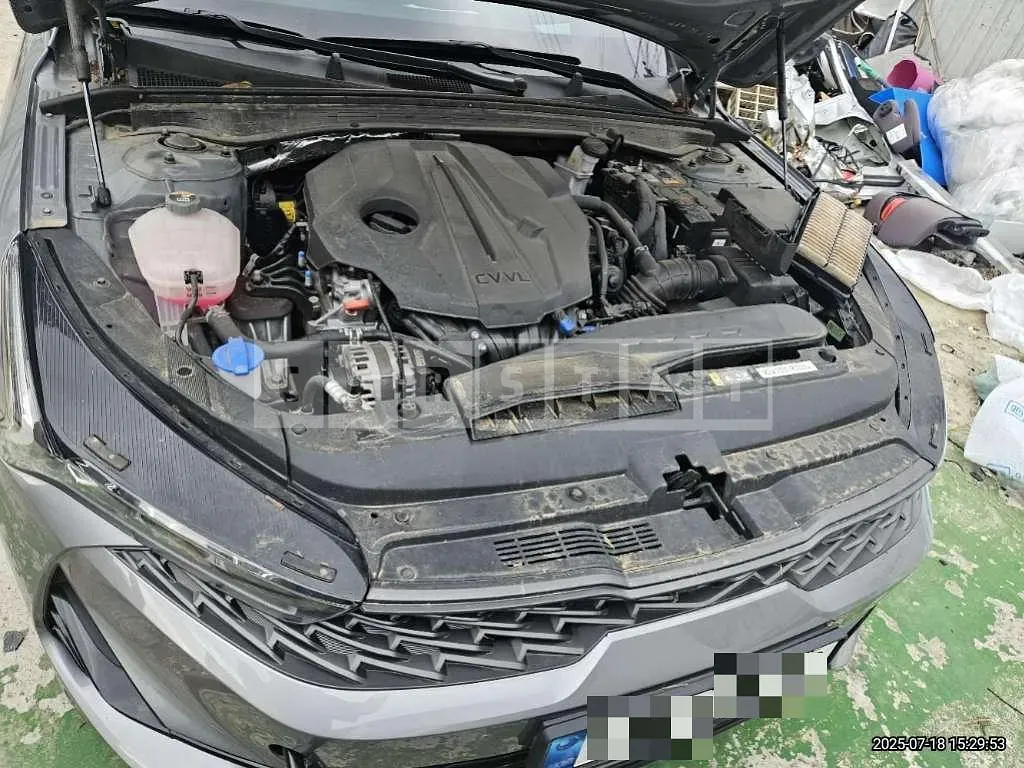 Photo 2 of 13: 2022 Kia K5 2.0 — Korean insurance auction