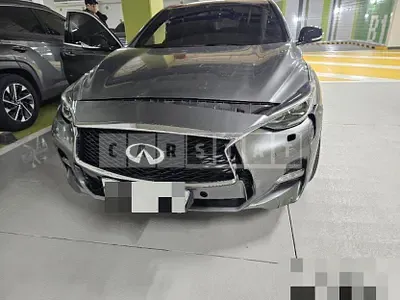 Photo 1 of 20: 2017 Infiniti Q30, VIN SJKCH53E5HA052494 — Korean insurance auction
