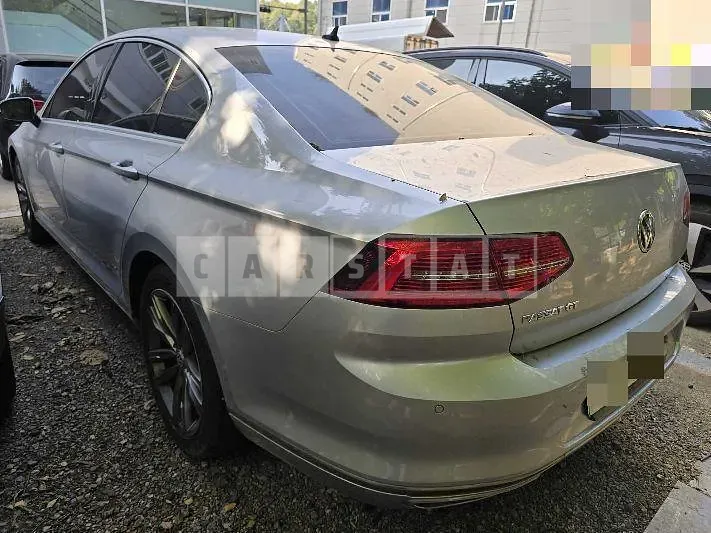 Photo 2 of 7: 2018 Volkswagen Passat GT 2.0 TDI — Korean insurance auction