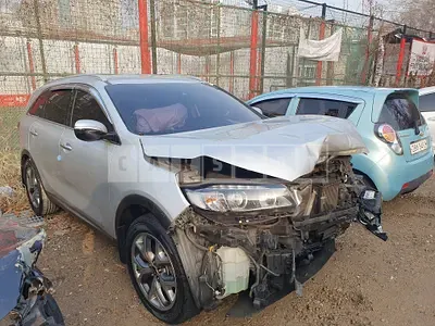 Photo 1 of 22: 2016 Kia Sorento, VIN KNAPK81BBGA239782 — Korean insurance auction
