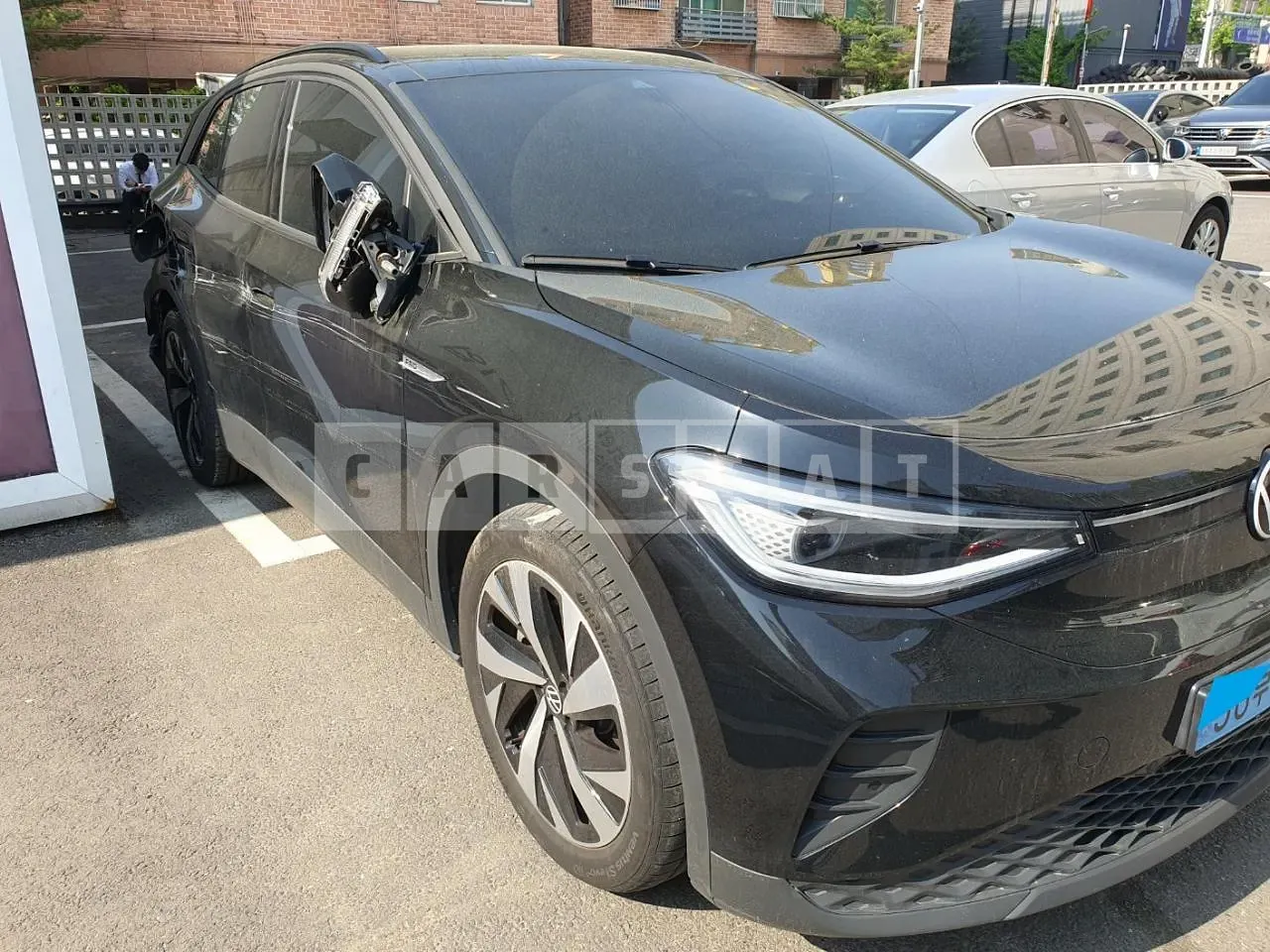 Photo 2 of 19: 2023 Volkswagen ID.4 Pro, VIN WVGZZZE2ZPE049060 — Korean insurance auction