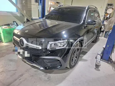 Photo 1 of 15: 2023 Mercedes-Benz GLB250 4Matic — Korean insurance auction