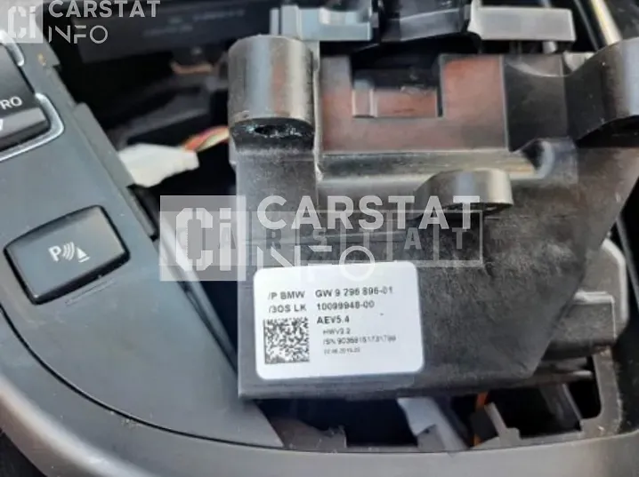 Photo 2 of 18: 2015 BMW Calm 118d — Korean insurance auction
