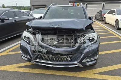 Photo 1 of 18: 2015 Mercedes-Benz GLK 220 CDI 4MAIC — Korean insurance auction