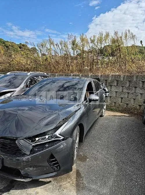 Photo 2 of 18: 2022 Kia K5 Hybrid — Korean insurance auction