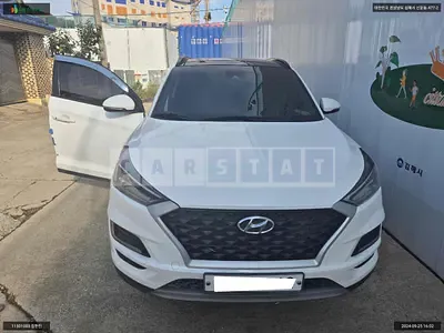 Photo 1 of 10: 2019 Hyundai Tucson, VIN KMHJ3812HKU051742 — Korean insurance auction