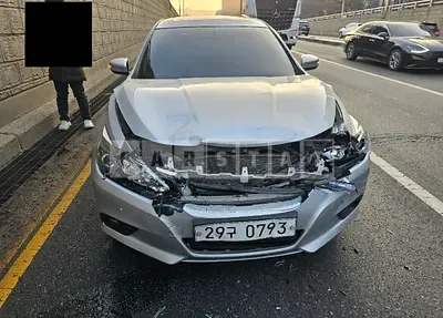 Photo 1 of 5: 2017 Nissan Altima 2.5 — Korean insurance auction