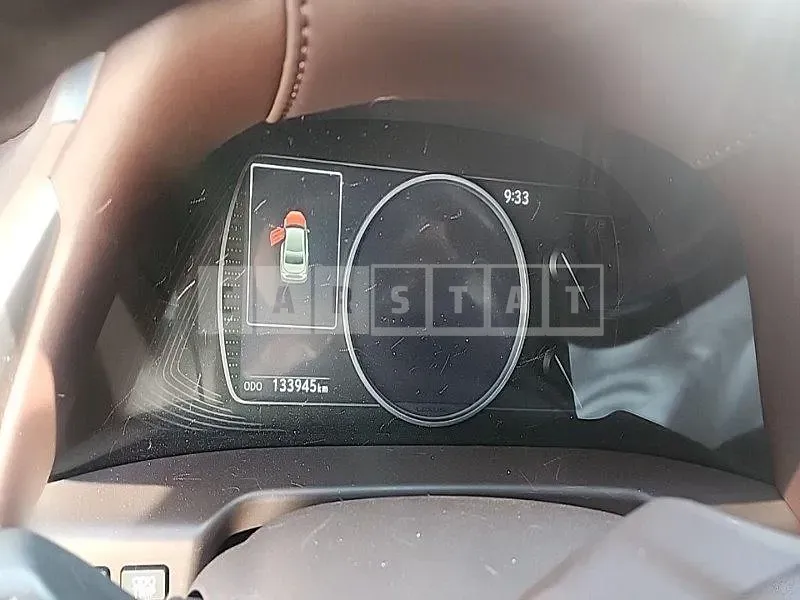 Photo 2 of 13: 2019 Lexus ES300h — Korean insurance auction