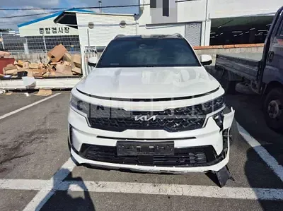 Photo 1 of 24: 2021 Kia Sorento 4WD — Korean insurance auction