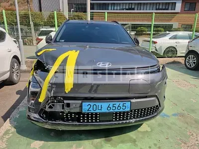Photo 1 of 6: 2023 Hyundai Kona Electric — Korean insurance auction