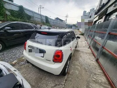 Photo 1 of 11: 2017 MINI Cooper — Korean insurance auction