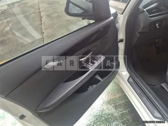 Photo 2 of 17: 2021 BMW Active Tourer, VIN WBA6T9108M7G36814 — Korean insurance auction