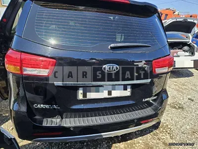 Photo 1 of 17: 2015 Kia Carnivals — Korean insurance auction
