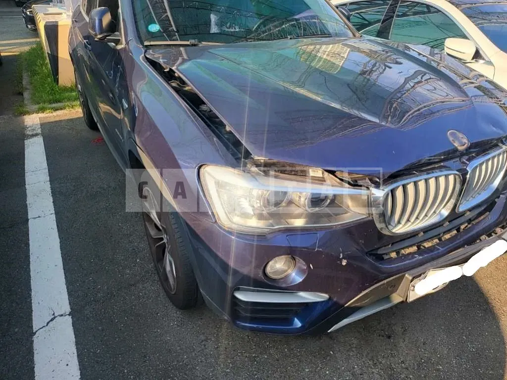 Photo 2 of 10: 2015 BMW X4 xDrive 20d, VIN WBAXX1109F0L97261 — Korean insurance auction