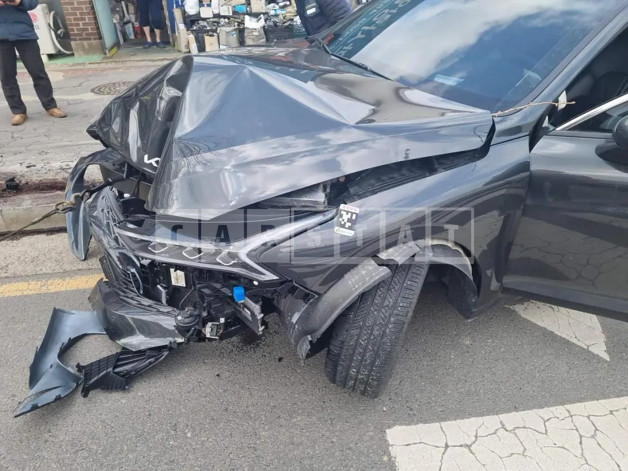 Photo 2 of 11: 2021 Kia K5, VIN KNAG3412BNA159444 — Korean insurance auction