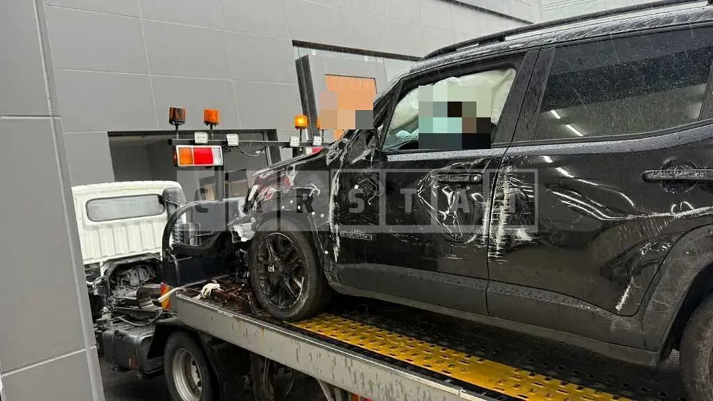 Photo 2 of 12: 2023 Jeep Zip Renegade 1.3 FWD — Korean insurance auction