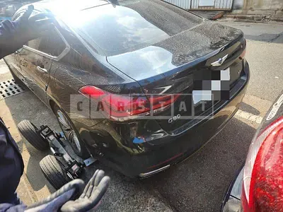 Photo 1 of 52: 2017 Genesis G80 3.3 — Korean insurance auction