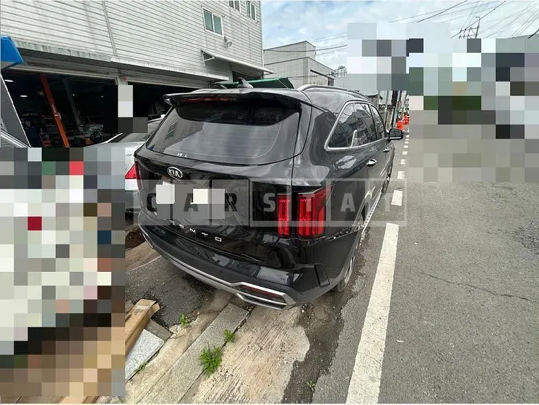 Photo 2 of 9: 2020 Kia Sorento — Korean insurance auction