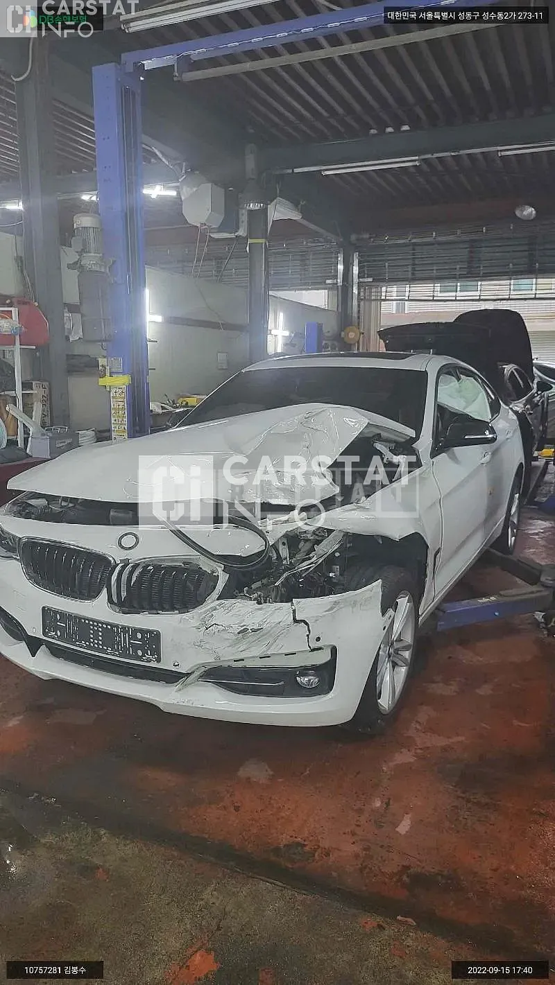 Photo 2 of 15: 2018 BMW 320d GT, VIN WBA8T510XJB343522 — Korean insurance auction