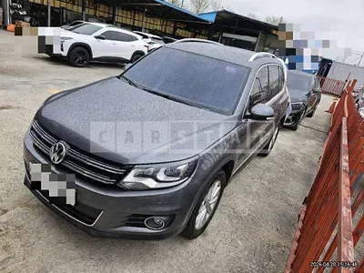Photo 1 of 19: 2015 Volkswagen Tiguan 2.0 TDI BMT — Korean insurance auction