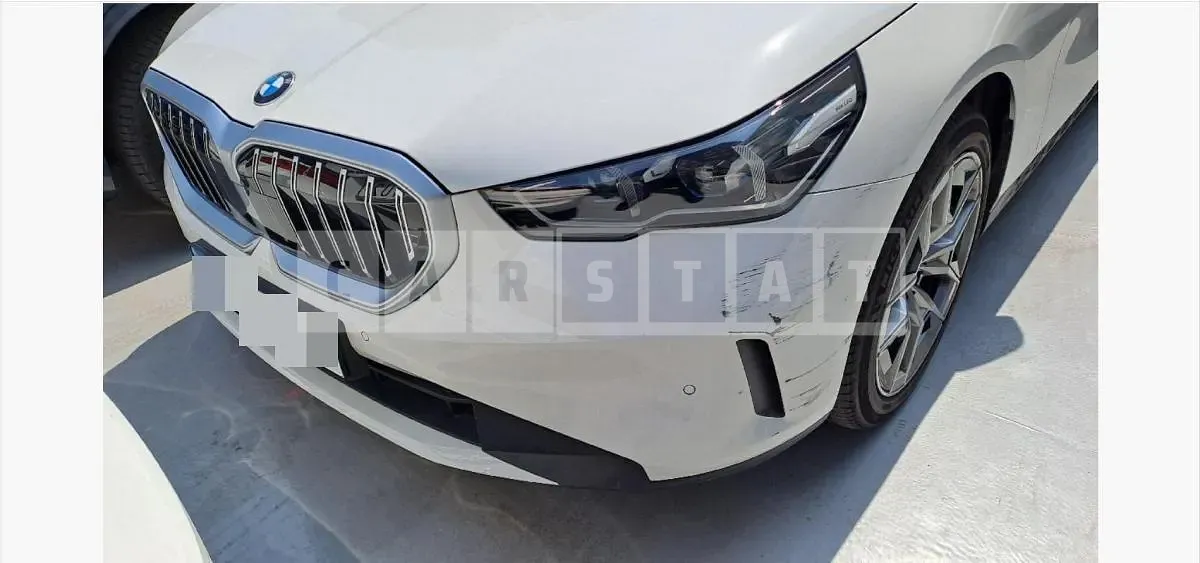 Photo 2 of 2: 2024 BMW (parts) 530i Light — Korean insurance auction