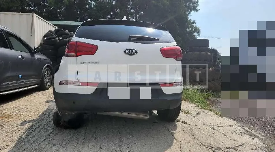 Photo 2 of 9: 2015 Kia Sportage R — Korean insurance auction