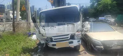 Photo 1 of 61: 2022 Jeddah Traffic Signal — Korean insurance auction