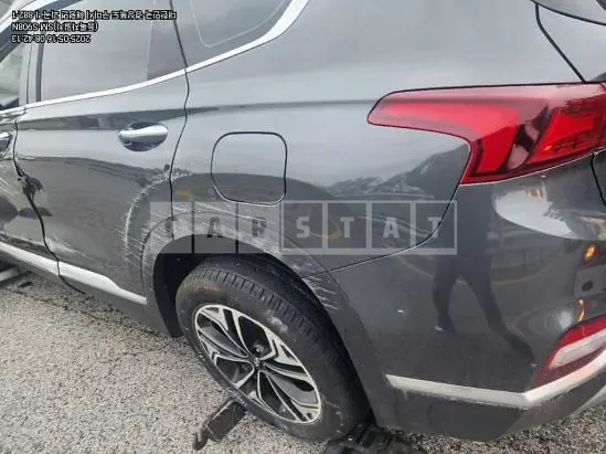Photo 2 of 9: 2020 Hyundai Santa Fe — Korean insurance auction