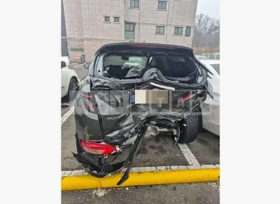 Photo 1 of 28: 2022 Hyundai Tucson Gasoline — Korean insurance auction
