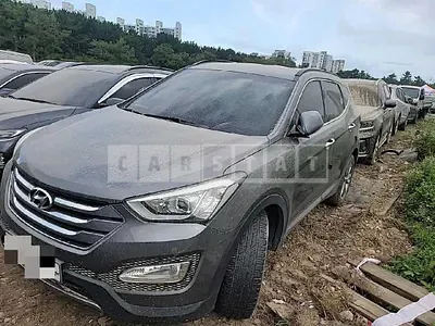 Photo 1 of 26: 2014 Hyundai Simp Santa Fe 2.0 (4WD) — Korean insurance auction