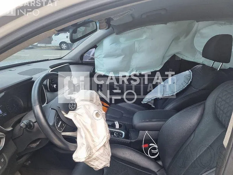 Photo 2 of 15: 2020 Hyundai Santa Fe, VIN KMHS381BDLU291516 — Korean insurance auction