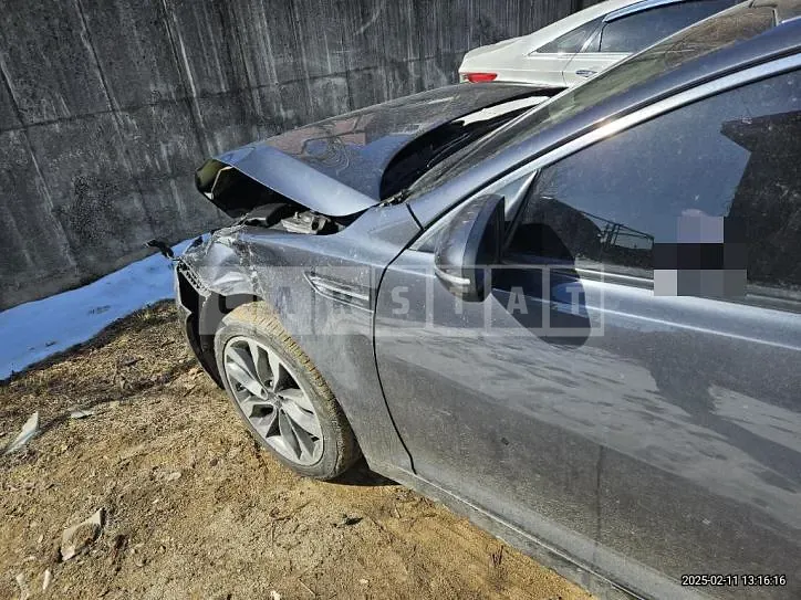 Photo 2 of 6: 2014 BMW B 5 2.0 — Korean insurance auction