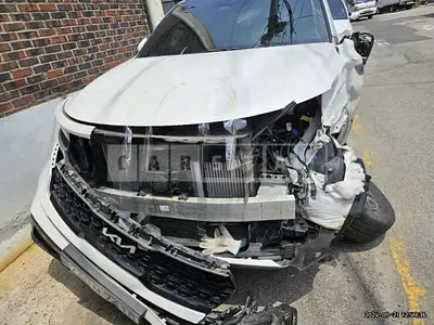 Photo 1 of 50: 2022 Kia Sorento — Korean insurance auction