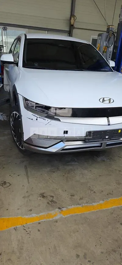 Photo 1 of 50: 2022 Hyundai IONIQ 5 — Korean insurance auction