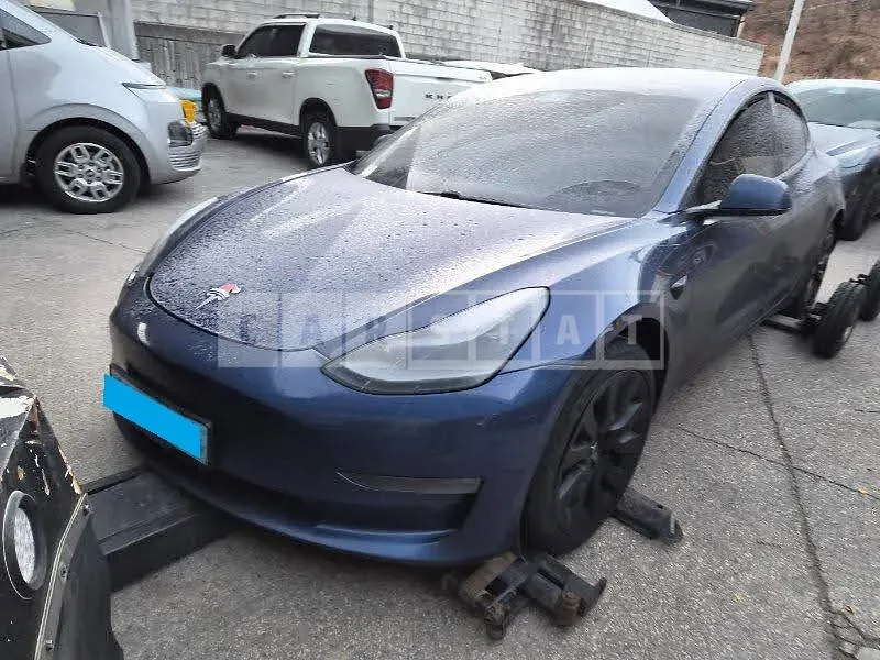 Photo 2 of 25: 2021 Tesla Model 3 Long Range, VIN 5YJ3E1EB4MF890525 — Korean insurance auction