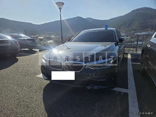 Photo 2 of 22: 2018 BMW 520d — Korean insurance auction