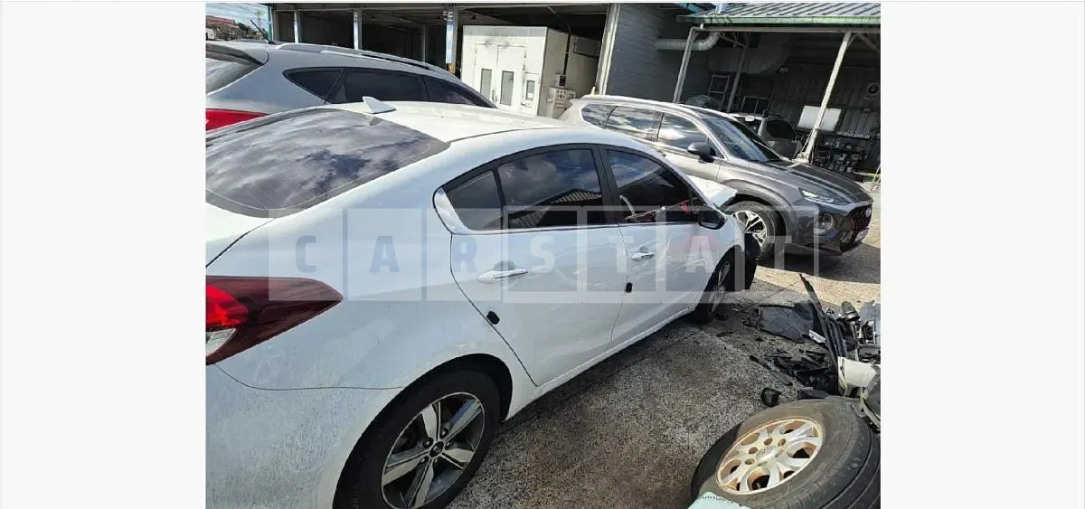 Photo 2 of 16: 2017 Kia Kz 1.SH — Korean insurance auction
