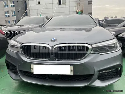 Photo 1 of 17: 2018 BMW 530i xDrive, VIN WBAJD9104JWC12135 — Korean insurance auction