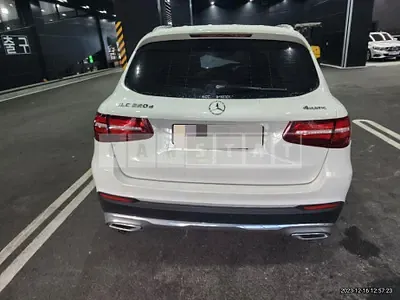 Photo 1 of 44: 2017 Mercedes-Benz GLC220 d 4Matic, VIN WDC0G0FB5HF264645 — Korean insurance auction