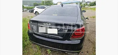 Photo 1 of 19: 2019 Kia K9 AWD — Korean insurance auction