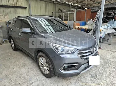 Photo 1 of 32: 2018 Hyundai Santa Fe — Korean insurance auction