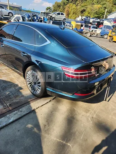 2022 Genesis G80 Electrified