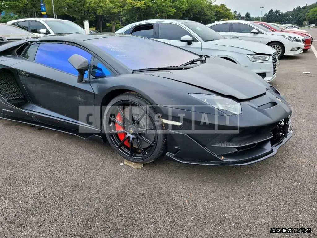 Photo 2 of 12: 2020 Lamborghini Aventador Svj Roadster, VIN ZHWEN6ZD1LLA09223 — Korean insurance auction