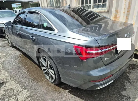 Photo 2 of 18: 2021 Audi A6 45 TDI quattro — Korean insurance auction