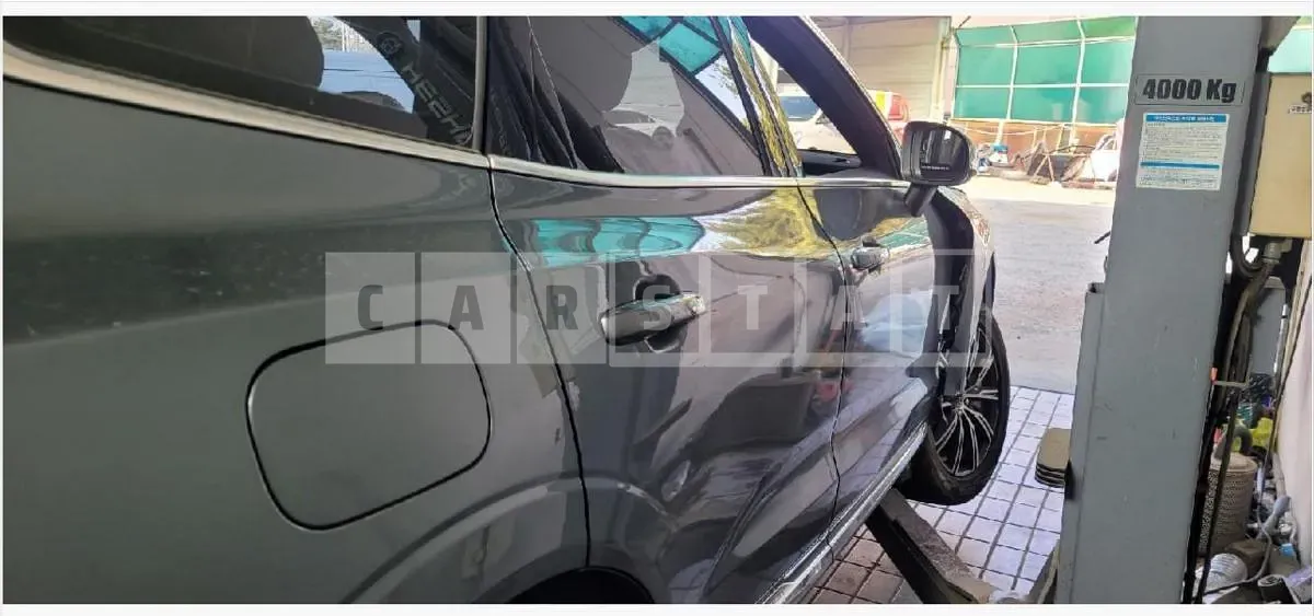 Photo 2 of 29: 2018 Volvo XC60T6 AWD — Korean insurance auction