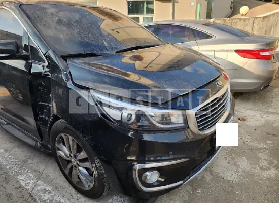 Photo 2 of 15: 2018 Kia Carnival, VIN KNAMD81ABJS430755 — Korean insurance auction
