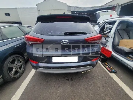 Photo 2 of 42: 2018 Hyundai Tucson — Korean insurance auction