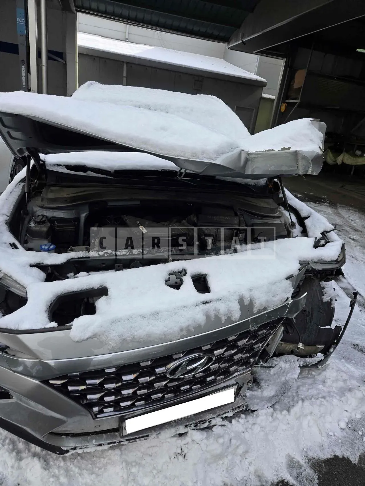 Photo 2 of 31: 2019 Hyundai Santa Fe, VIN KMHS281ADLU232352 — Korean insurance auction